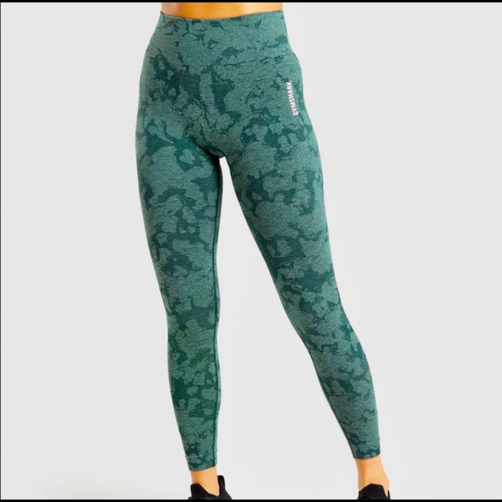 Gymshark Obsidian Green Adapt Camo Seamless